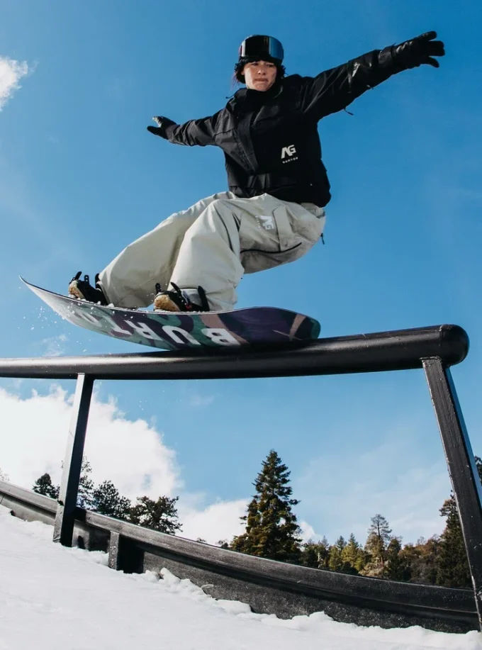 Burton Barkeeper Camber Snowboard Burton Barkeeper Camber Snowboard