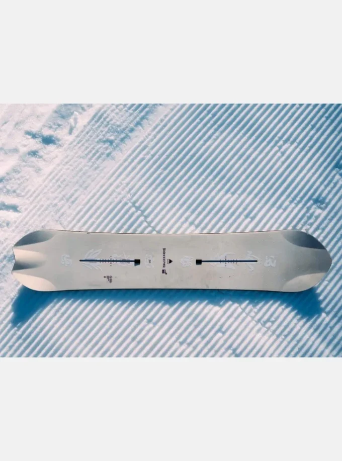 Burton Barkeeper Camber Snowboard Burton Barkeeper Camber Snowboard