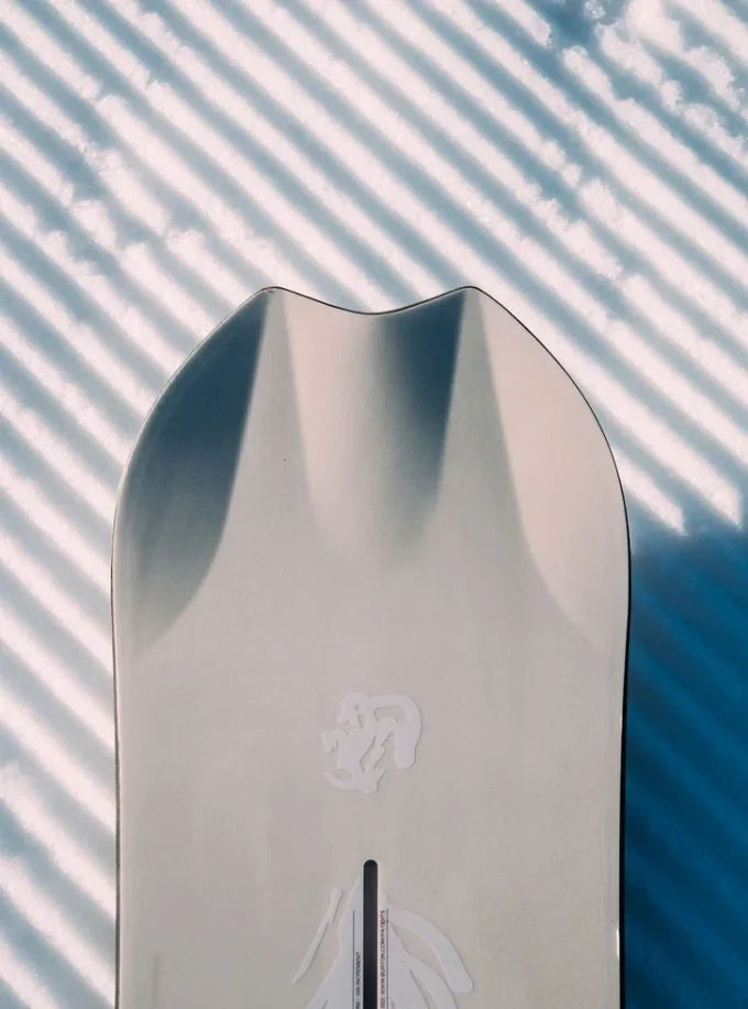 Burton Barkeeper Camber Snowboard Burton Barkeeper Camber Snowboard