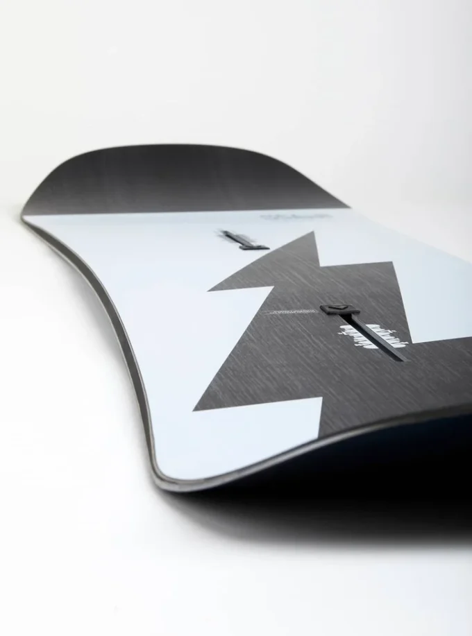 Burton Custom Smalls Camber snowboard för barn Burton Custom Smalls Camber snowboard för barn