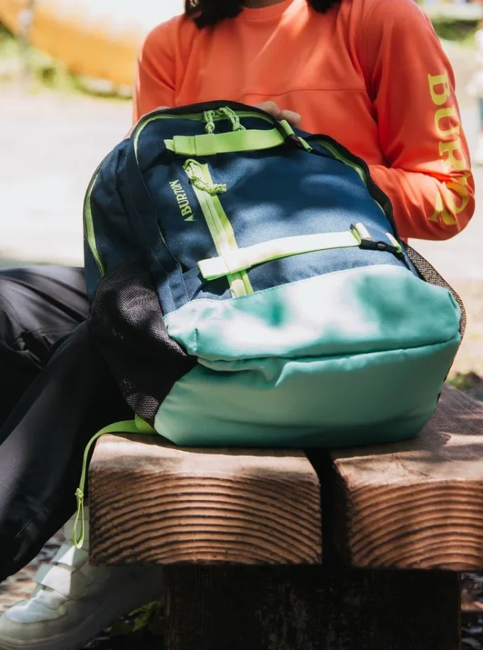 Burton Day Hiker 20L ryggsäck för barn Burton Day Hiker 20L ryggsäck för barn