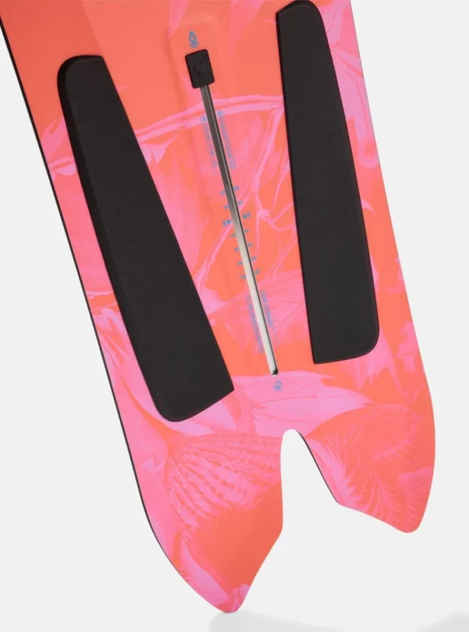 Burton Family Tree 3D Channel Surfer Flat Top Snowboard Burton Family Tree 3D Channel Surfer Flat Top Snowboard