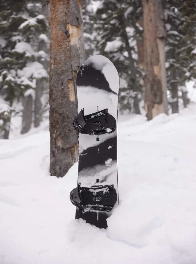 Burton Family Tree Alekesam Camber Snowboard Burton Family Tree Alekesam Camber Snowboard