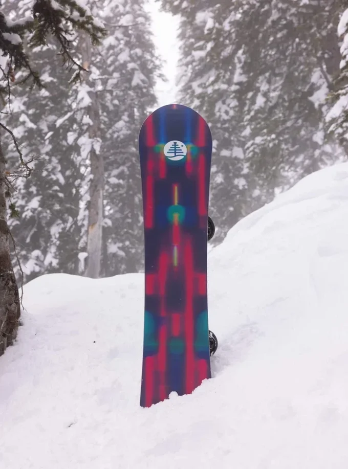 Burton Family Tree Alekesam Camber Snowboard Burton Family Tree Alekesam Camber Snowboard
