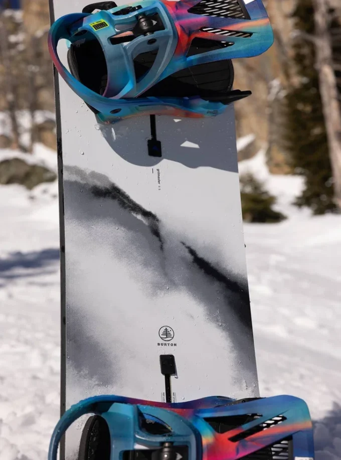 Burton Family Tree Gril Master Camber Snowboard Burton Family Tree Gril Master Camber Snowboard
