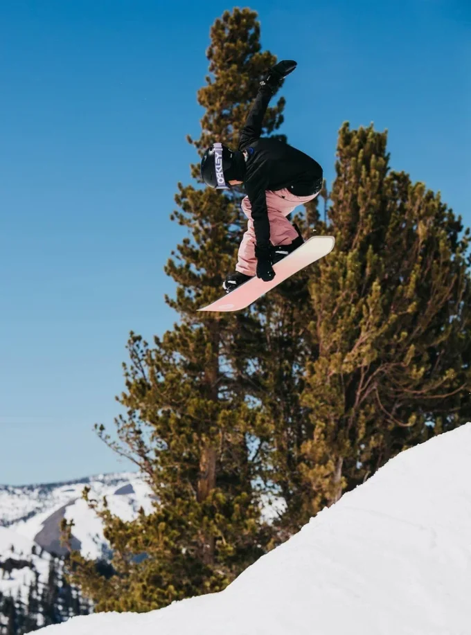 Burton Family Tree Gril Master Smalls snowboard för barn Burton Family Tree Gril Master Smalls snowboard för barn