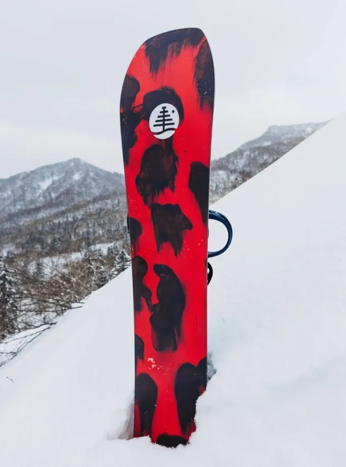 Burton Family Tree Hometown Hero Camber Snowboard Burton Family Tree Hometown Hero Camber Snowboard