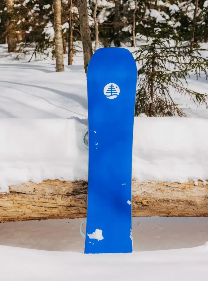 Burton Family Tree Hometown Hero Camber Snowboard Burton Family Tree Hometown Hero Camber Snowboard