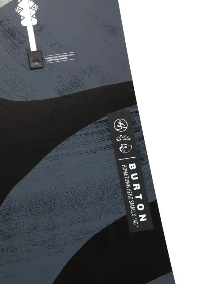 Burton Family Tree Hometown Hero Camber Snowboard för barn Burton Family Tree Hometown Hero Camber Snowboard för barn