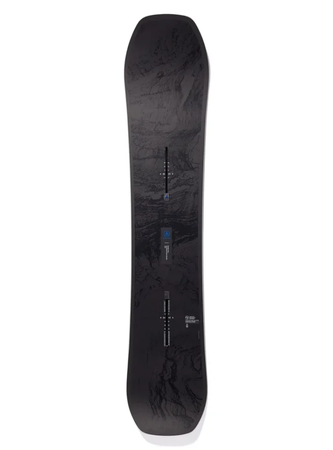 Burton Family Tree Hometown Hero Camber Snowboard för barn Burton Family Tree Hometown Hero Camber Snowboard för barn