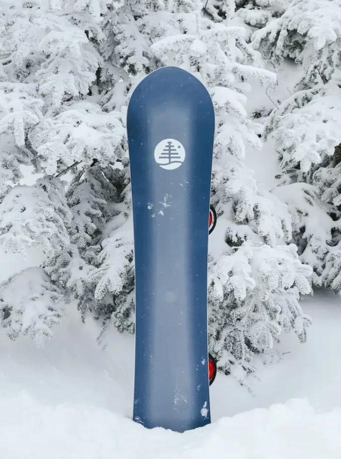Burton Family Tree Mystery Juice Wagon Camber Snowboard Burton Family Tree Mystery Juice Wagon Camber Snowboard