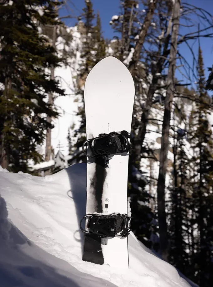 Burton Family Tree Short Stop Flat Top Snowboard Burton Family Tree Short Stop Flat Top Snowboard