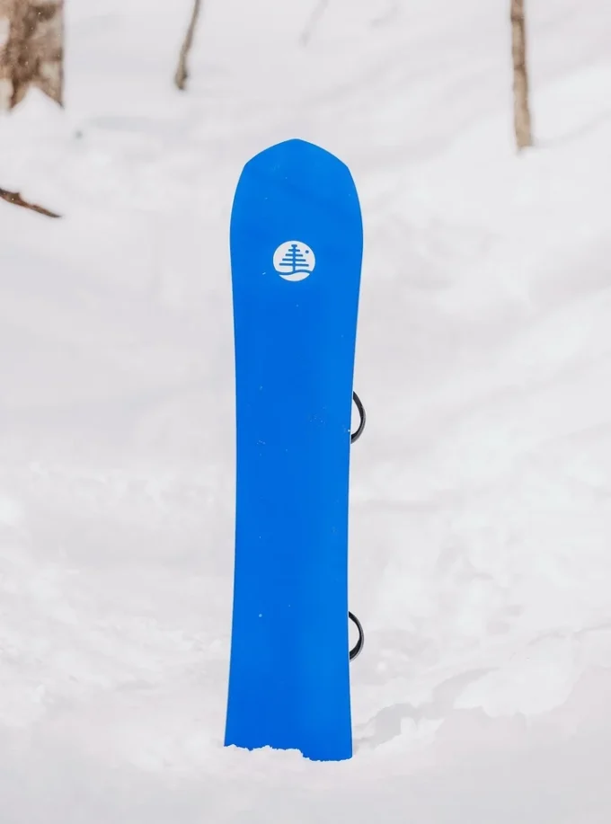 Burton Family Tree Straight Chuter Camber Snowboard Burton Family Tree Straight Chuter Camber Snowboard