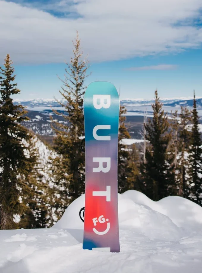 Burton Feelgood Flying V snowboard för damer