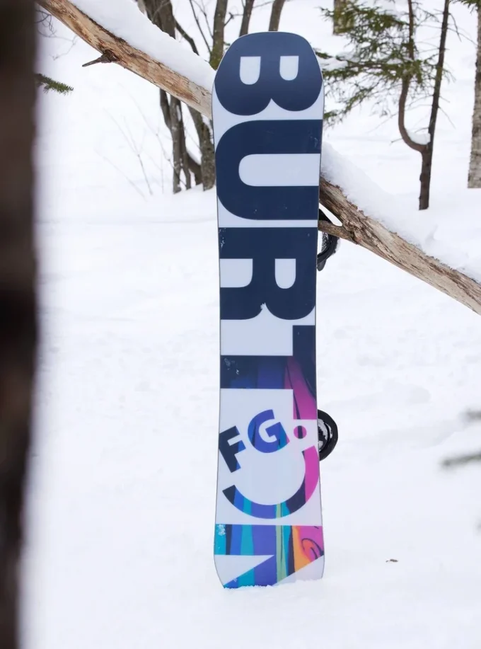 Burton Feelgood Flying V snowboard för damer Burton Feelgood Flying V snowboard för damer