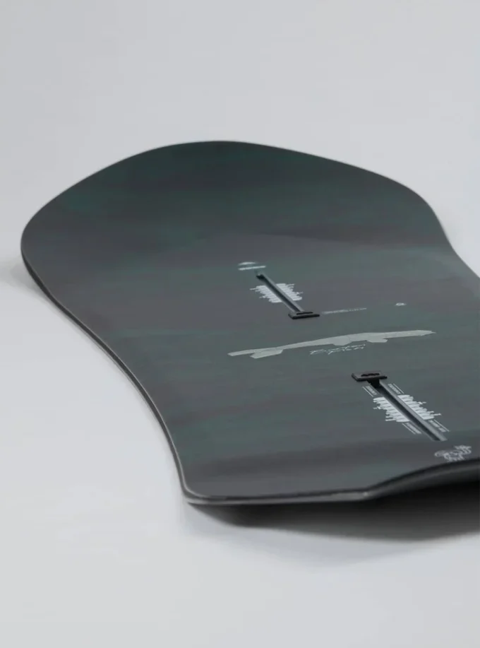Burton Fish 3D Directional Flat Top Snowboard för herr Burton Fish 3D Directional Flat Top Snowboard för herr