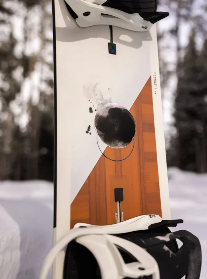 Burton Flight Attendant Camber snowboard för herr Burton Flight Attendant Camber snowboard för herr