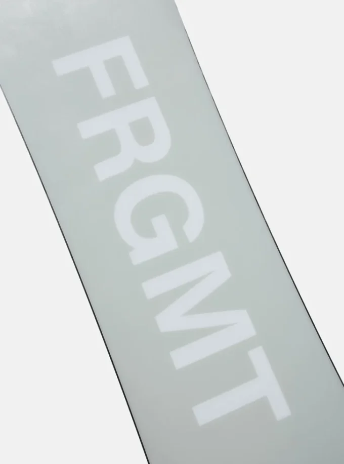 Burton Fragment Branch Manager Camber Snowboard Burton Fragment Branch Manager Camber Snowboard