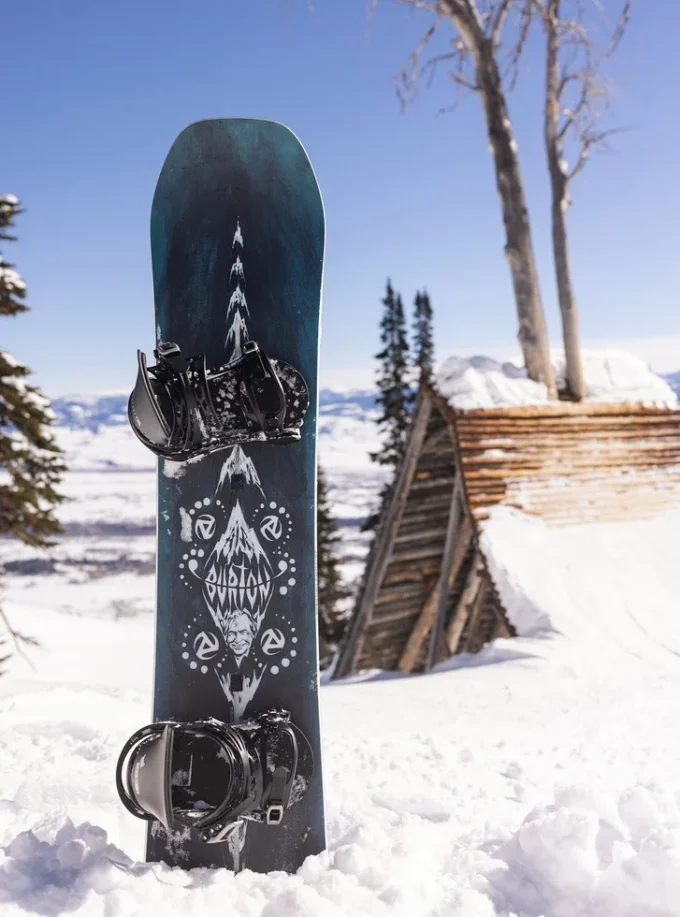 Burton Free Thinker Camber snowboard för herr Burton Free Thinker Camber snowboard för herr
