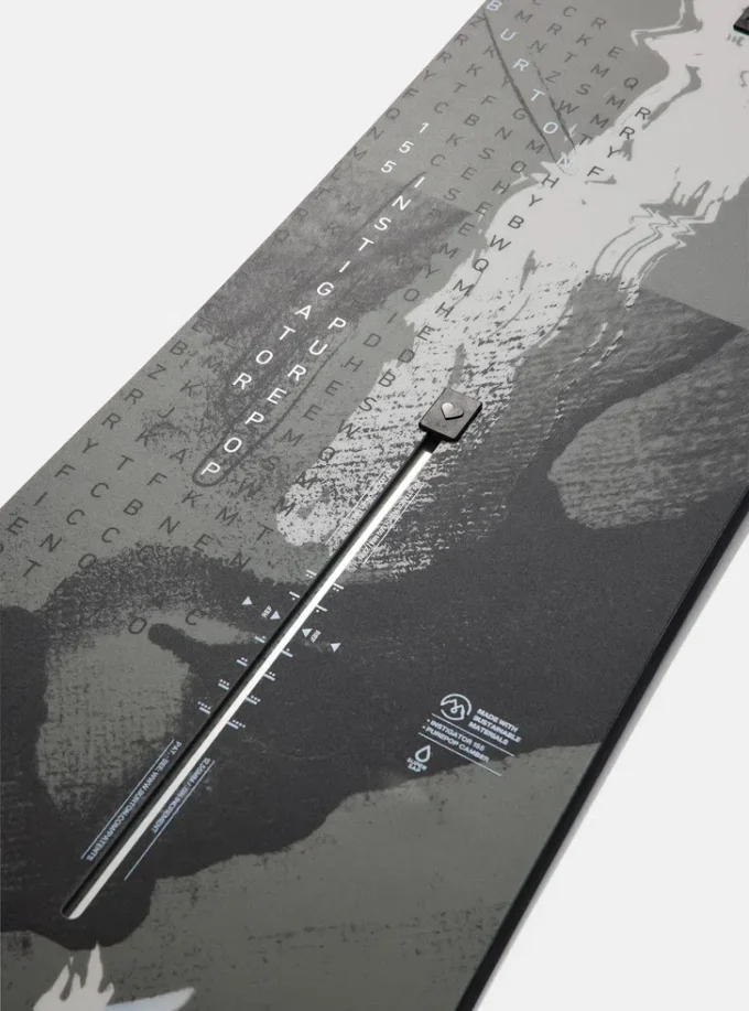 Burton Instigator PurePop Camber snowboard för herr Burton Instigator PurePop Camber snowboard för herr