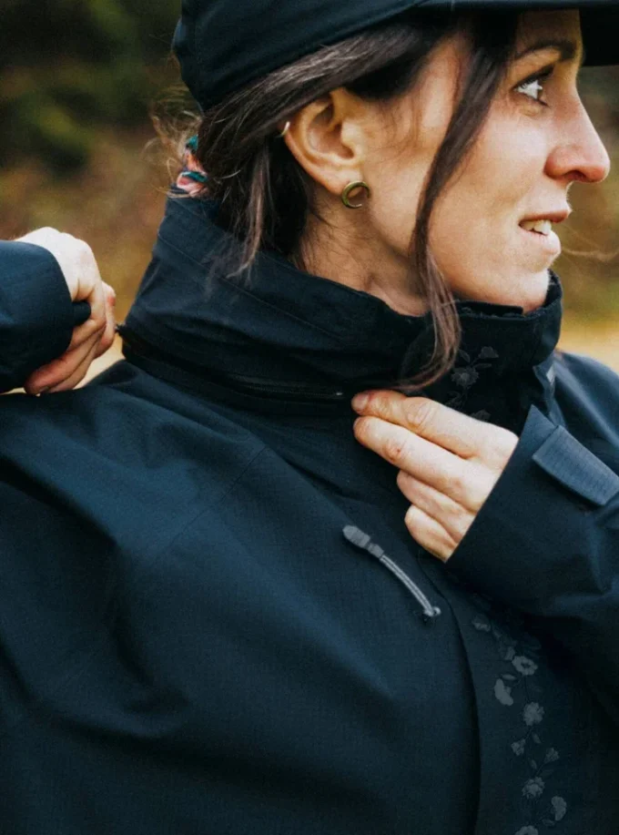 Burton Mine77 Duster GORE-TEX PROSHELL 3L-jacka Burton Mine77 Duster GORE-TEX PROSHELL 3L-jacka