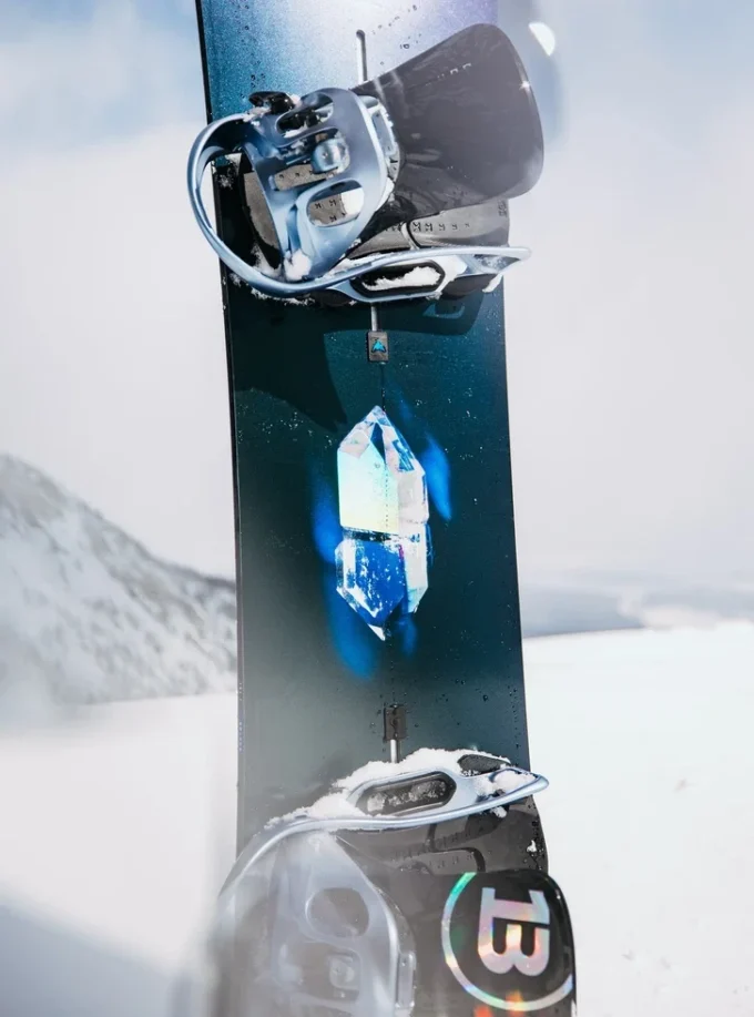 Burton Mystery Deep Thinker Camber Snowboard Burton Mystery Deep Thinker Camber Snowboard