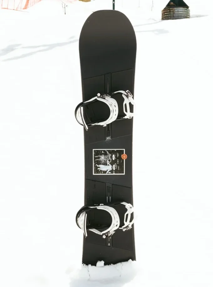 Burton Rewind Camber snowboard för damer Burton Rewind Camber snowboard för damer