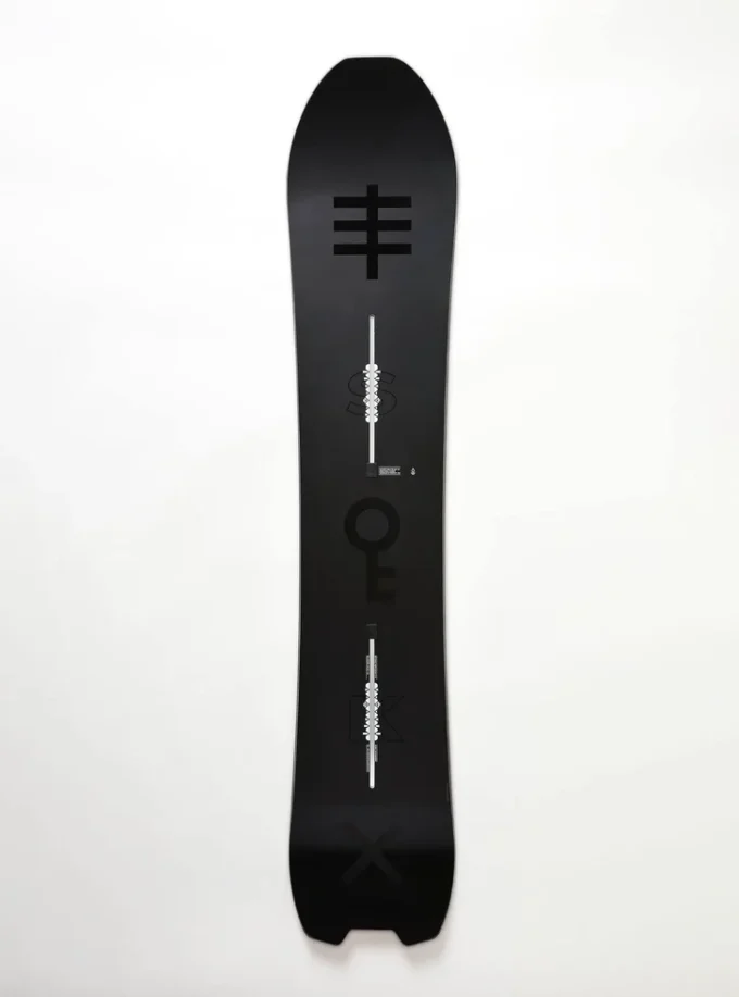Burton Skeleton Key XX Camber Snowboard Burton Skeleton Key XX Camber Snowboard
