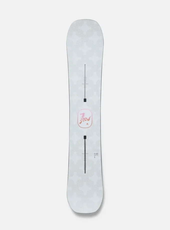 Burton Year of the Horse Process Petite snowboard för damer Burton Year of the Horse Process Petite snowboard för damer