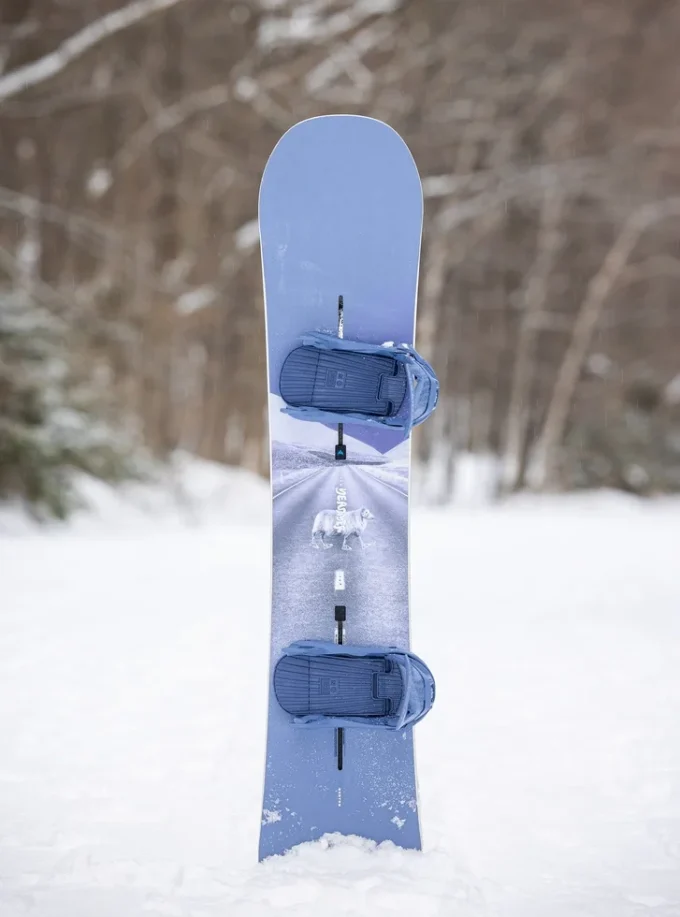 Burton Yeasayer Flat Top Snowboard för damer Burton Yeasayer Flat Top Snowboard för damer