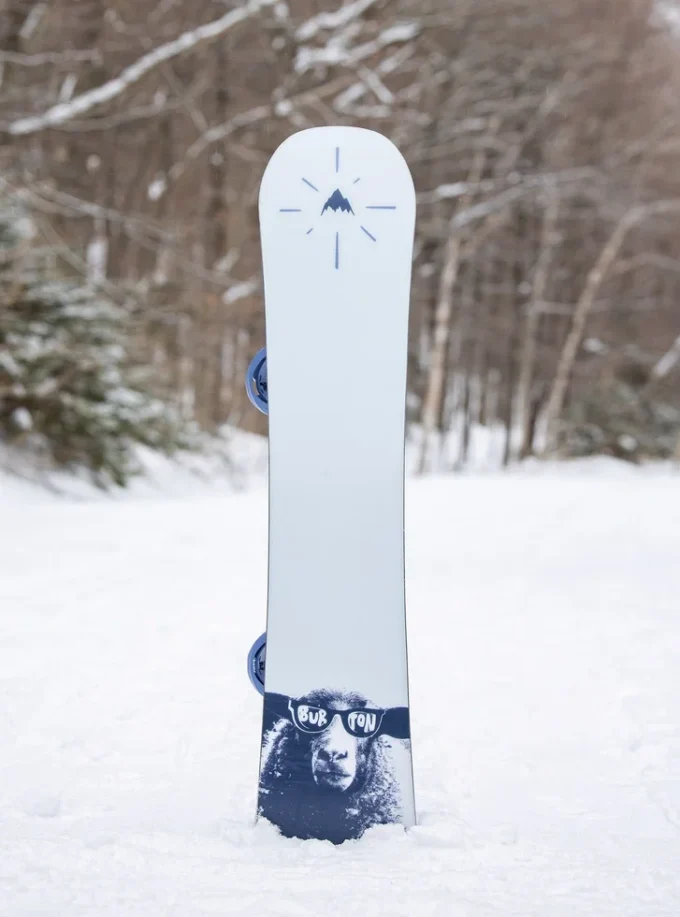Burton Yeasayer Flat Top Snowboard för damer Burton Yeasayer Flat Top Snowboard för damer