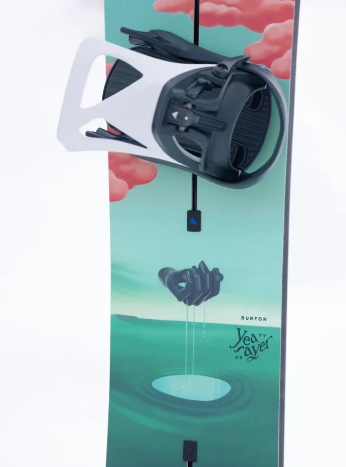 Burton Yeasayer Flying V snowboard för damer Burton Yeasayer Flying V snowboard för damer